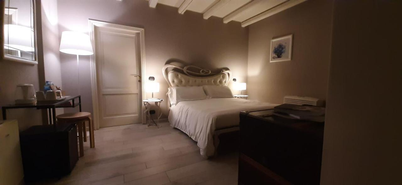 Albese Con Cassano Casale Raffaello B&B Como מראה חיצוני תמונה