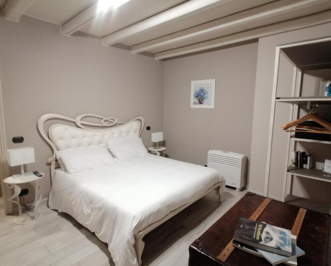 Albese Con Cassano Casale Raffaello B&B Como מראה חיצוני תמונה