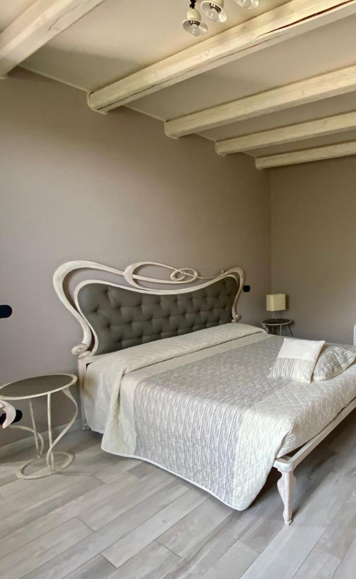 Albese Con Cassano Casale Raffaello B&B Como מראה חיצוני תמונה